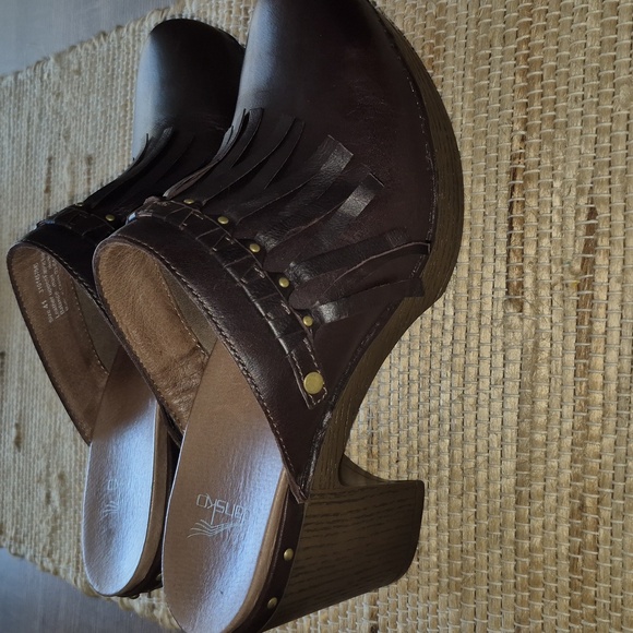 Dansko Deni Clogs - Picture 2 of 8